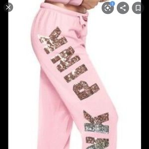 FOUND!!! 😊 THESE PANTS MED OR LG! HELP!!!!